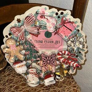 Cora Holiday Cookie Cutter Set - Festive Red, Green, and Silver